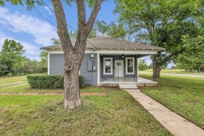 /international/us/620-washington-street-mcgregor-tx-110107951743/