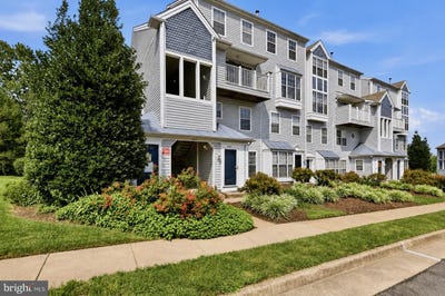 /international/us/3842-clore-place-woodbridge-va-110109588943/