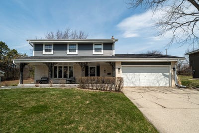 /international/us/4748-sumac-ln-greendale-wi-110107856510/