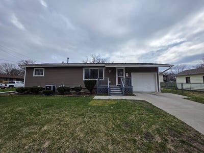 /international/us/4414-peters-ave-sioux-city-ia-110107087830/