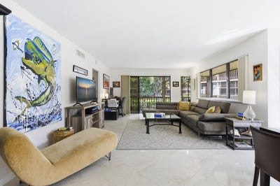 /international/us/137-brackenwood-road-palm-beach-gardens-fl-110106784008/