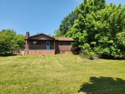 /international/us/102-holt-avenue-barbourville-ky-110101491921/?lang=en