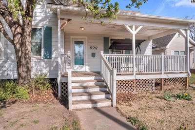 /international/us/622-n-chestnut-st-mcpherson-ks-110106988095/