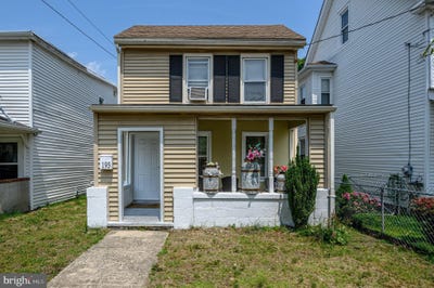 /international/us/195-washington-street-mount-holly-nj-110100211245/