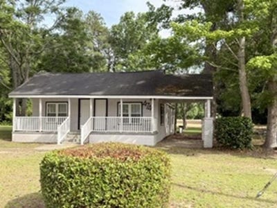 /international/us/4741-narrow-paved-road-lynchburg-sc-110107923452/