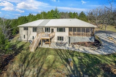 /international/us/2250-willisburg-road-lawrenceburg-ky-110104847838/