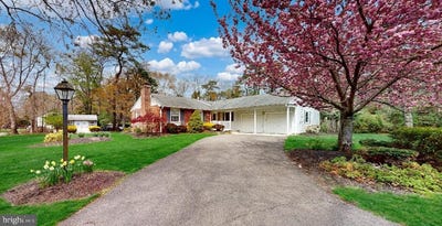 /international/us/7-pin-oak-trail-medford-nj-110107335245/