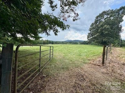 /international/us/mountain-view-road-lot-3-statesville-nc-110101361246/