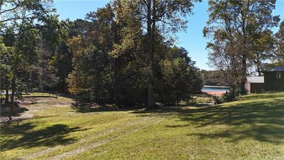 /international/us/6160-shadburn-ferry-road-buford-ga-110120754610/