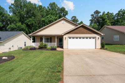/international/us/153-maximus-drive-greer-sc-110108393828/