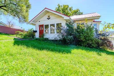 /international/us/707-poplar-street-ravenna-ky-110095123075/