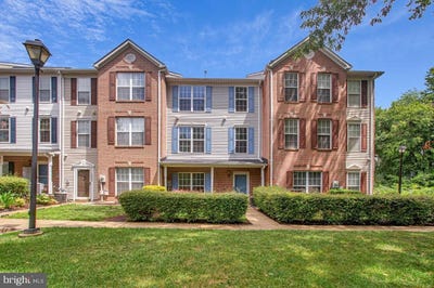 /international/us/16608-eastview-terrace-bowie-md-110119513554/