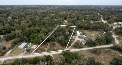 /international/us/9360-n-ulysses-way-crystal-river-fl-110108976569/