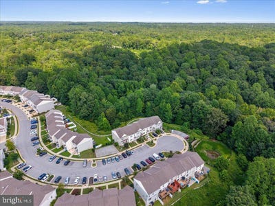 /international/us/574-english-oak-lane-prince-frederick-md-110101477149/