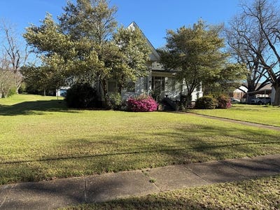/international/us/15-w-college-street-clayton-al-110106214725/