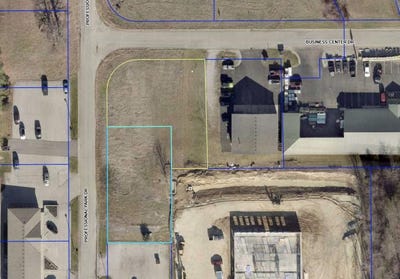 /international/us/15-business-center-drive-lot-15-16-lawrenceburg-in-110101711538/