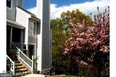 /international/us/332-overlook-drive-occoquan-va-110108739175/