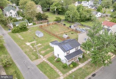 /international/us/202-maryland-avenue-ridgely-md-110099486426/