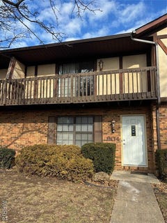 /international/us/904-maces-grove-road-o-fallon-il-110105778685/