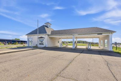 /international/us/2330-columbus-lancaster-road-nw-lancaster-oh-110107552574/