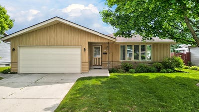 /international/us/3801-s-14th-st-sheboygan-wi-110108796573/