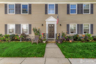 /international/us/637-a-yale-way-monroe-nj-110120423716/