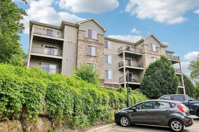 /international/us/7203-mid-town-road-madison-wi-110108412562/