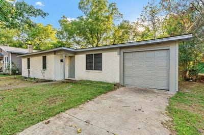 /international/us/149-nw-29th-street-paris-tx-110098749471/