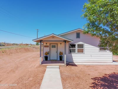 /international/us/1411-westover-avenue-holbrook-az-110108203443/