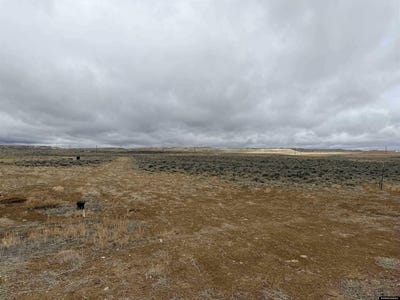 /international/us/505-pinnacle-drive-lyman-wy-110119732991/