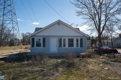 /international/us/8508-n-saginaw-road-genesee-twp-mi-110107954827/