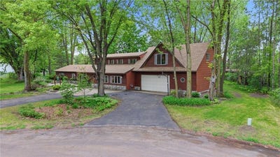 /international/us/639-barbara-lane-lino-lakes-mn-110108146937/