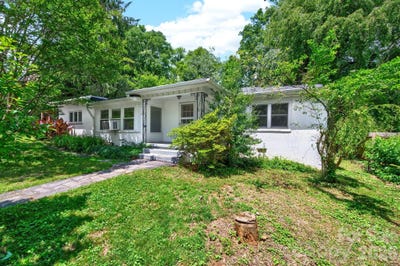 /international/us/411-hillcrest-circle-hendersonville-nc-110108570037/