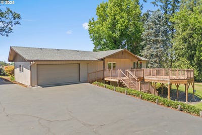 /international/us/30700-s-highway-170-canby-or-110101161741/