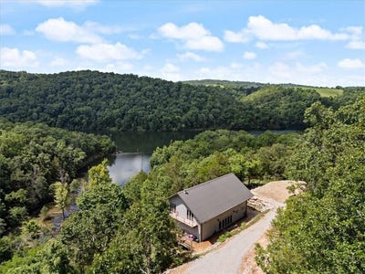 /international/us/1015-county-road-142-eureka-springs-ar-110100918799/?lang=en