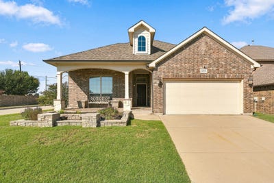 /international/us/12701-diamond-peak-drive-fort-worth-tx-110120537329/