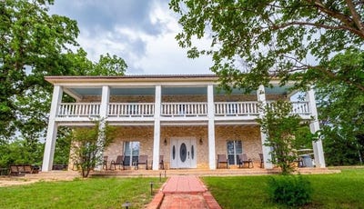 /international/us/182-little-ranch-rd-red-rock-tx-110099153622/
