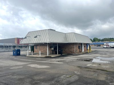 /international/us/4801-n-wheeling-avenue-muncie-in-110100464758/