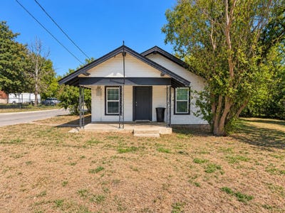 /international/us/501-eureka-street-weatherford-tx-110120562198/