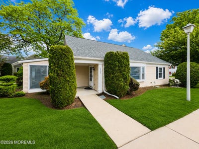 /international/us/243c-mayflower-way-monroe-nj-110107960795/