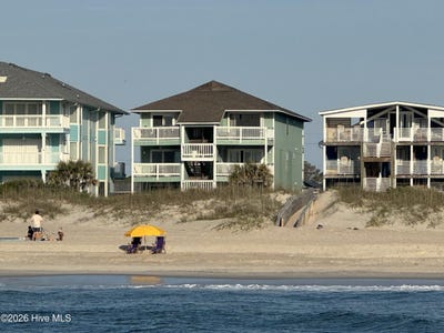 /international/us/902-carolina-beach-avenue-n-carolina-beach-nc-110108228438/