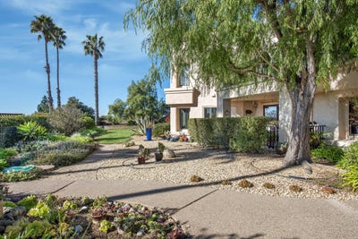 /international/us/4440-shadow-hills-circle-unit-c-santa-barbara-ca-110096747452/
