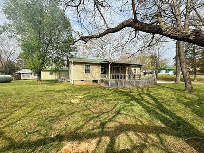 /international/us/180-center-drive-springville-tn-110106927141/