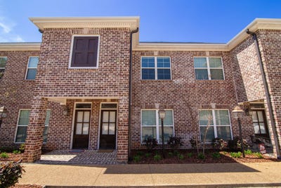 /international/us/120-guest-drive-305-starkville-ms-110106762793/
