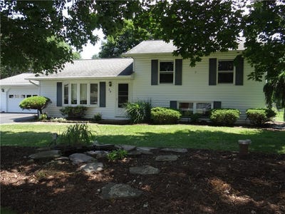 /international/us/28-woodland-way-big-flats-ny-110100755608/
