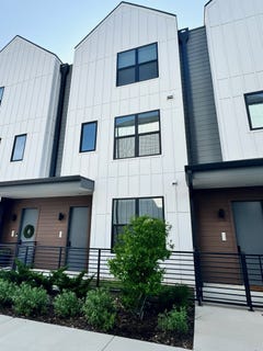 /international/us/2100-legacy-drive-plano-tx-110108119774/
