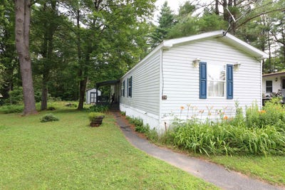 /international/us/79-sandy-pines-road-east-montpelier-vt-110101316070/?lang=en