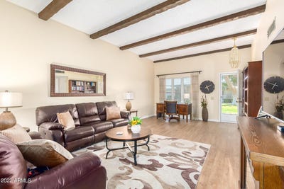 /international/us/13227-n-99th-drive-sun-city-az-110106298709/