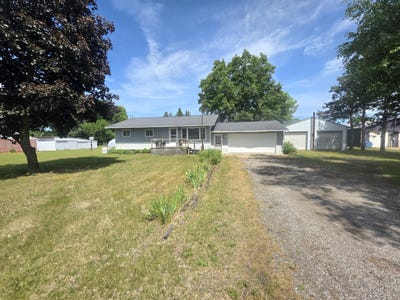/international/us/2755-s-sheridan-road-stanton-mi-110108226312/