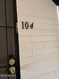/international/us/8040-e-broadway-boulevard-tucson-az-110107418092/